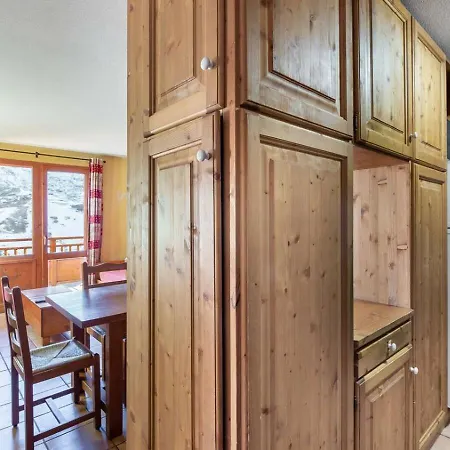 2br In *
