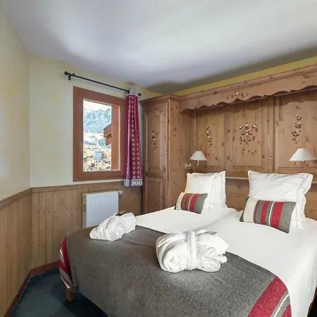 2br In *